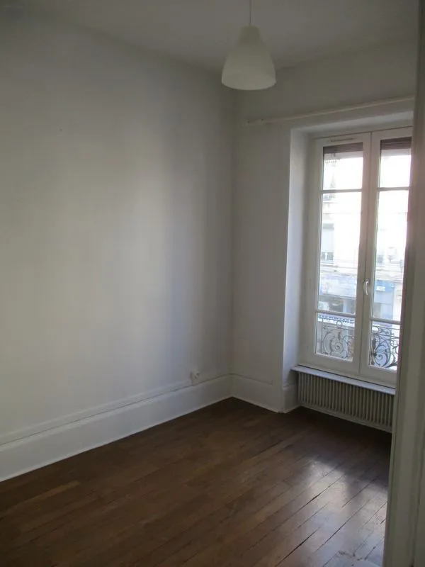 Location Villeurbanne Appartement 69c81c2b23ee