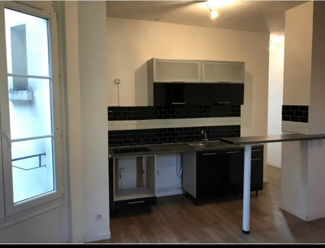 Location Saint-Mandé Appartement 69c81e95a2be