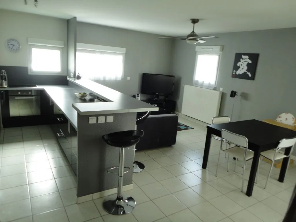 Location Grenoble Appartement 69c836597414