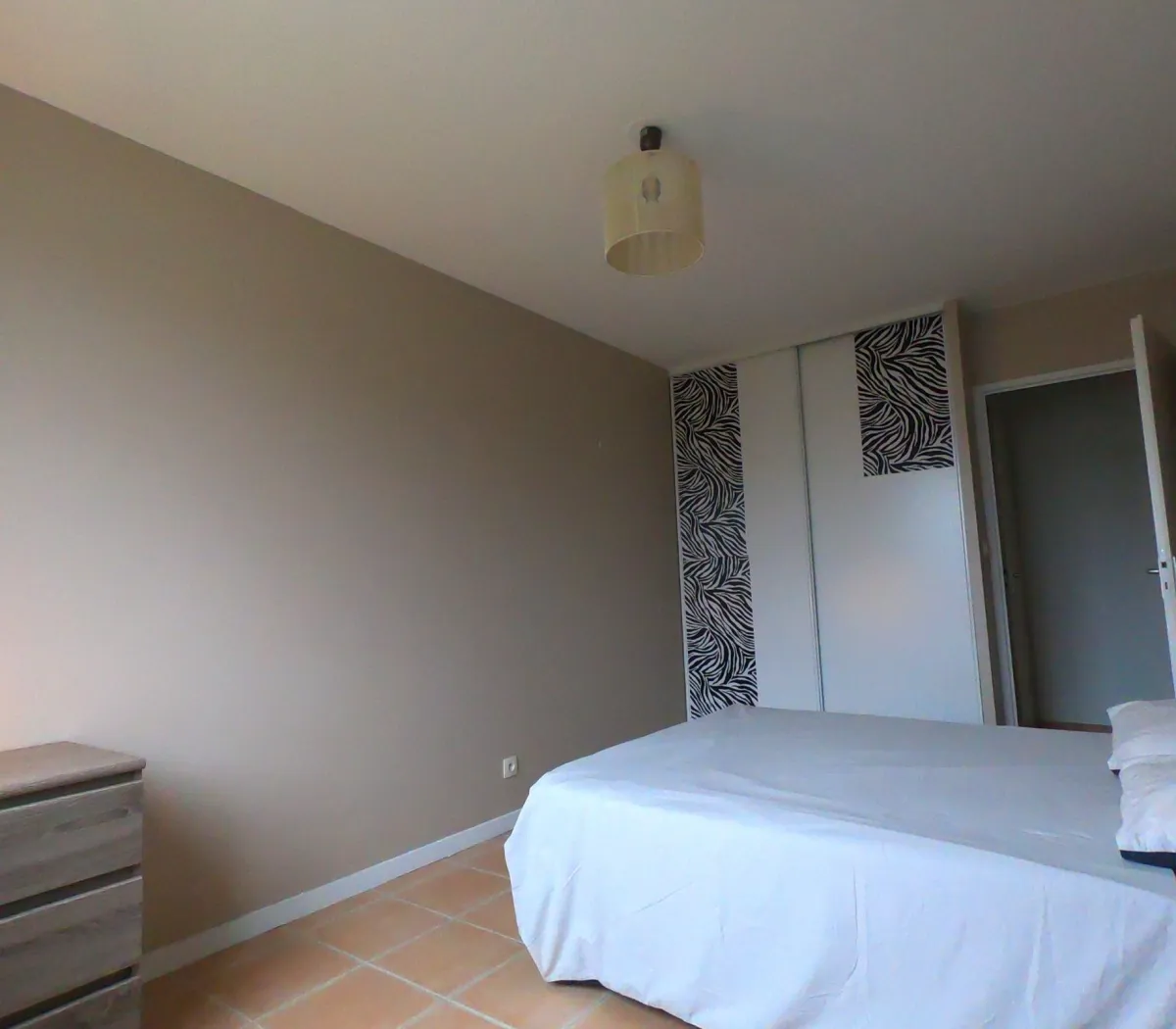 Location La Salvetat-Saint-Gilles Appartement 69c84648ab2d