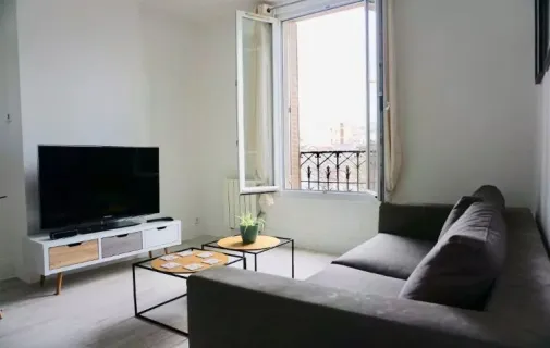 Location Paris Appartement 69c84c180374