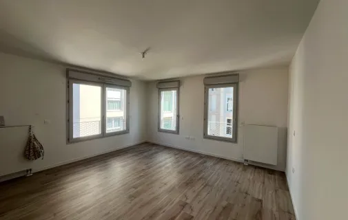 Location Romainville Appartement 69c855b1b2ec