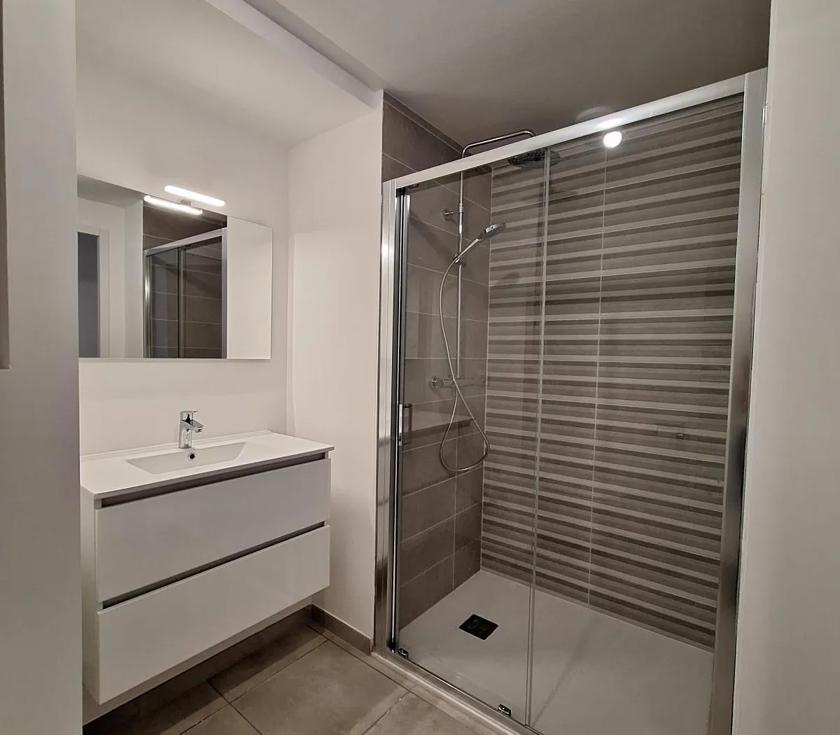 Location Vulbens Appartement 69c85a4f6f28