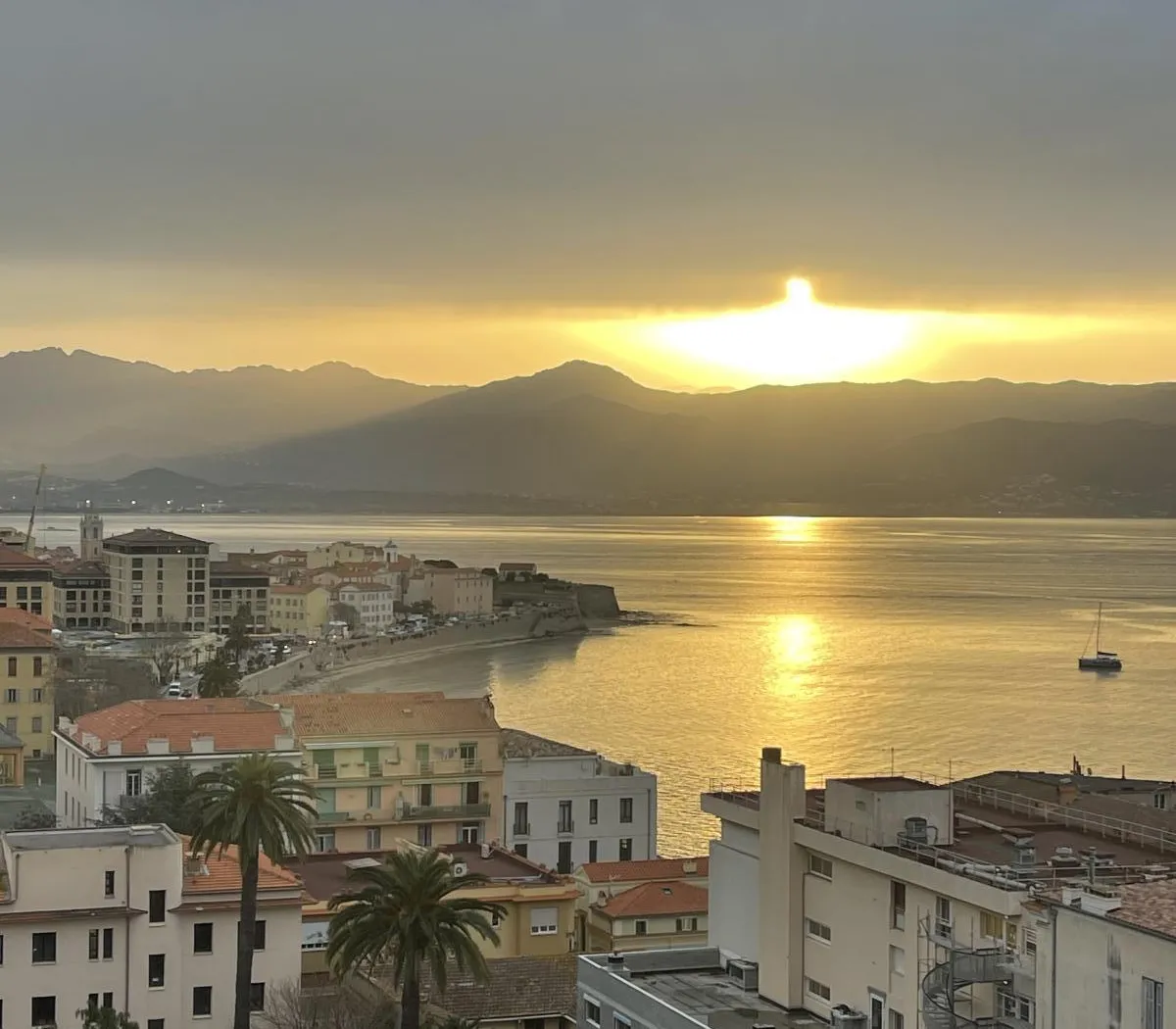 Location Ajaccio Appartement 69c8ee64c123