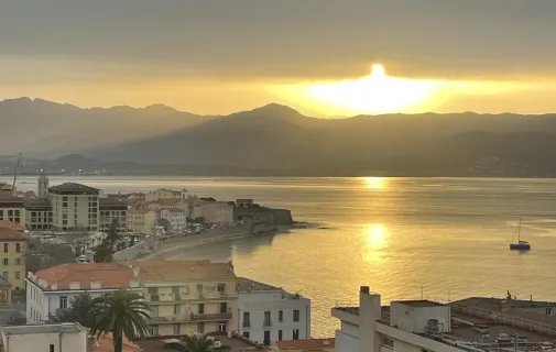 Location Ajaccio Appartement 69c8ee64c123