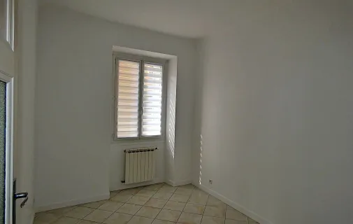 Location Ajaccio Appartement 69c8ee64c123