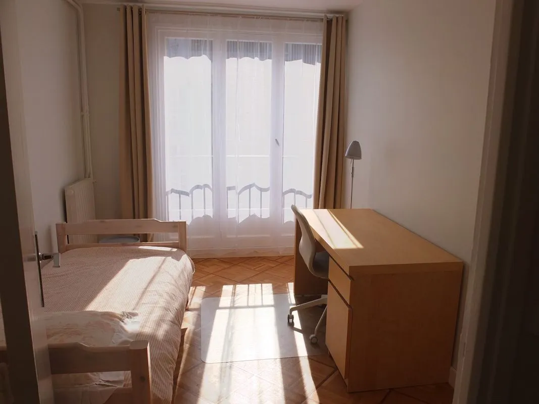 Location Versailles Appartement 69c9ae1c1e00