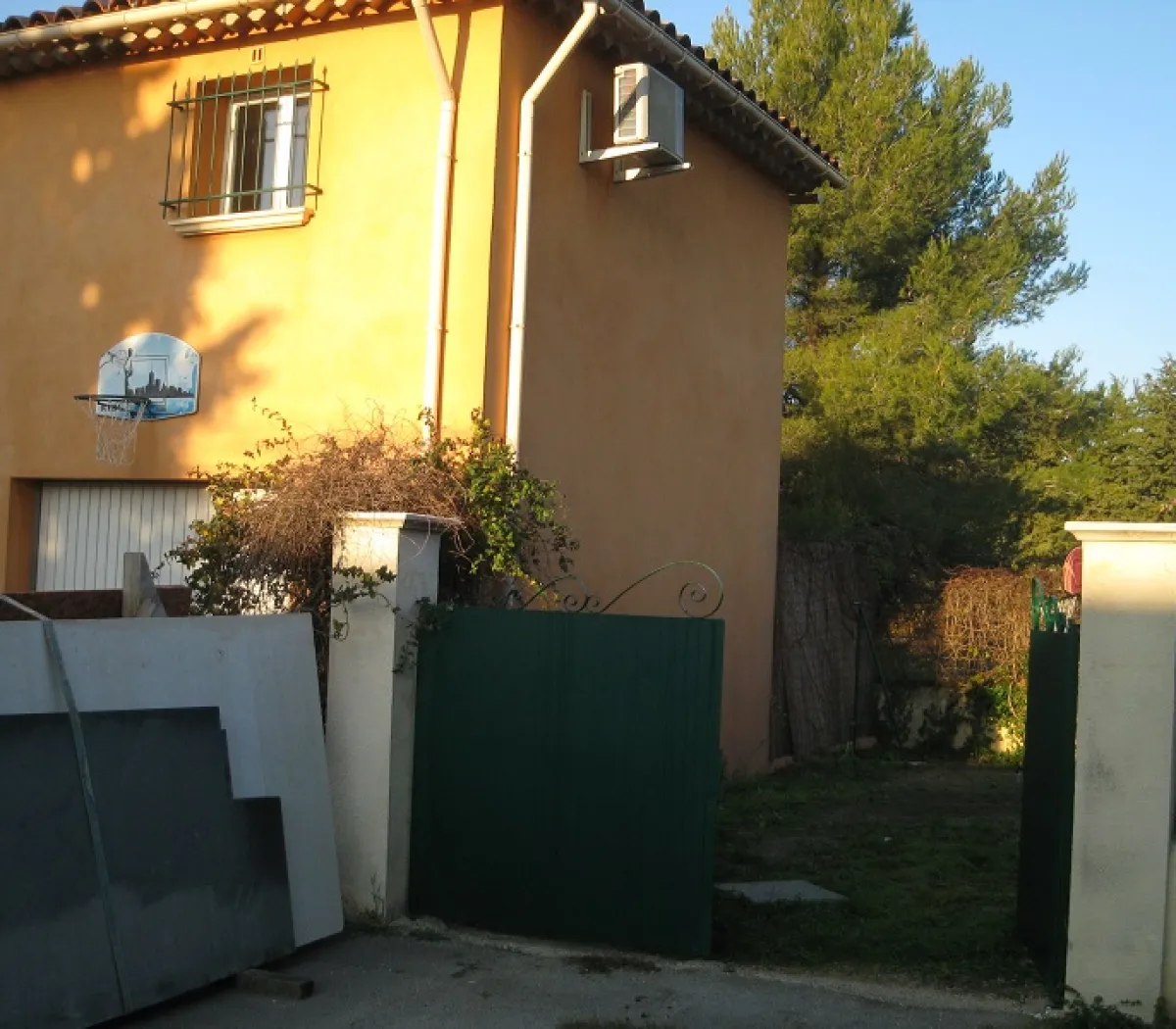 Location Le Beausset Maison 69ca21f36e83
