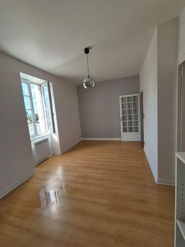 Location Nantes Appartement 69cb8b9087fa