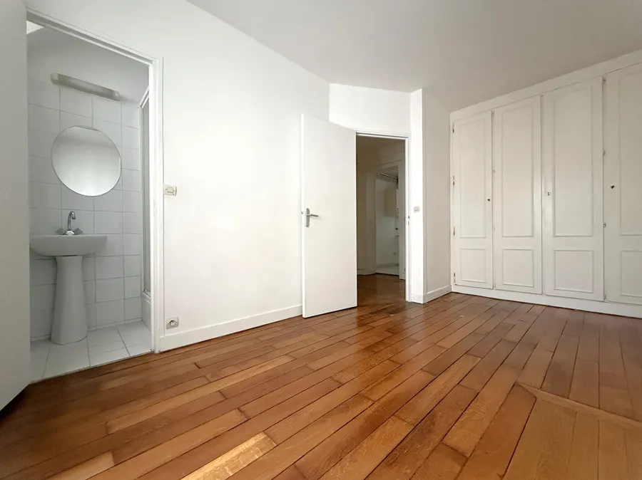 Location Paris Appartement 69cd21e7623e