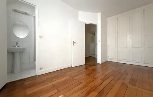 Location Paris Appartement 69cd21e7623e