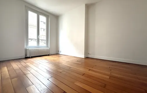 Location Paris Appartement 69cd21e7623e