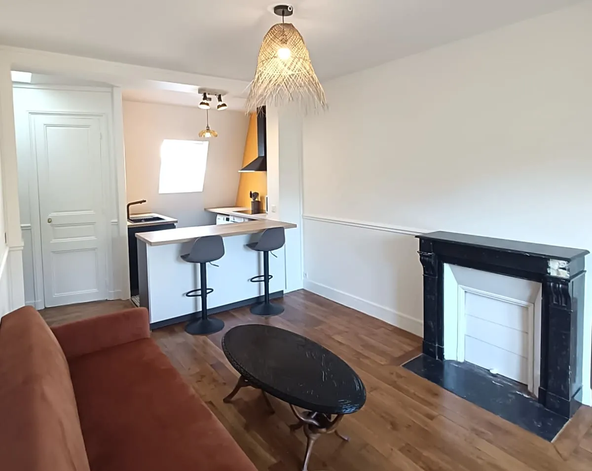 Location Paris Appartement 69cd654f9290