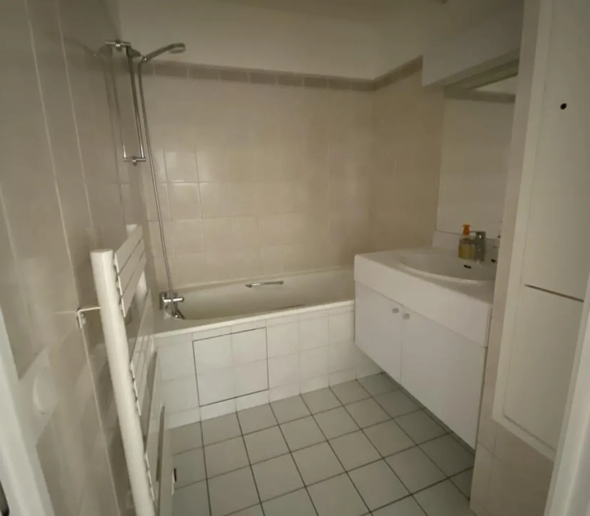 Location Paris Appartement 69ce8d104dbe