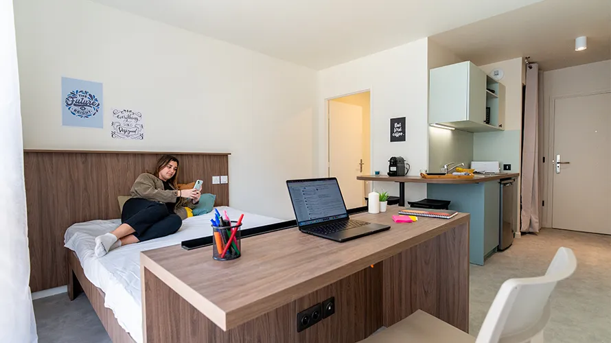 Location Cergy Chambre 69cf7d5d05e4