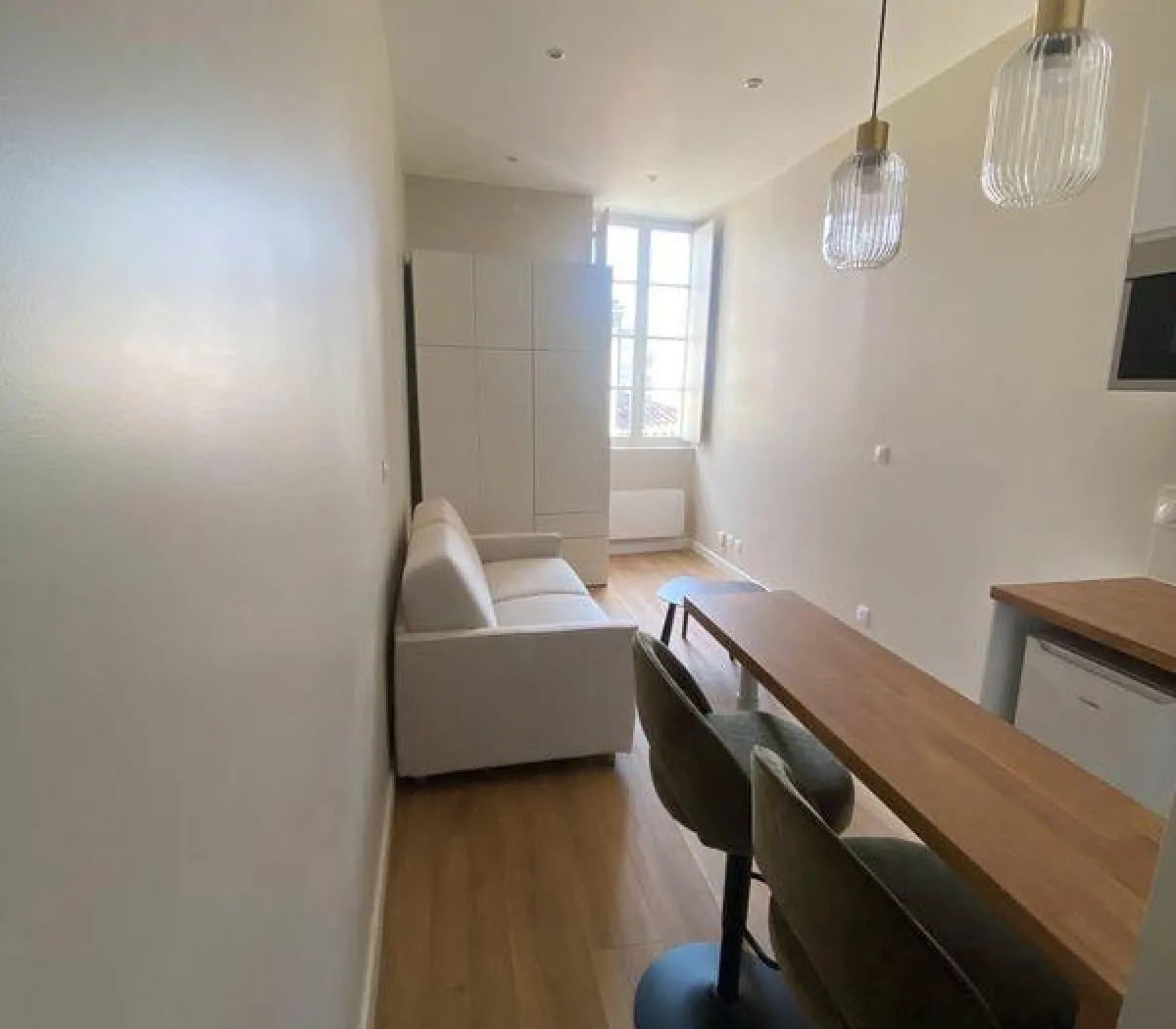 Location Bordeaux Appartement 69cf86829a08