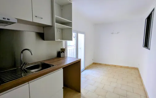 Location L'Isle-sur-la-Sorgue Appartement 69cf8e354d82