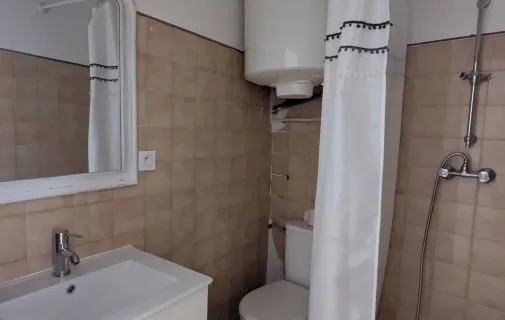 Location L'Isle-sur-la-Sorgue Appartement 69cf8e354d82