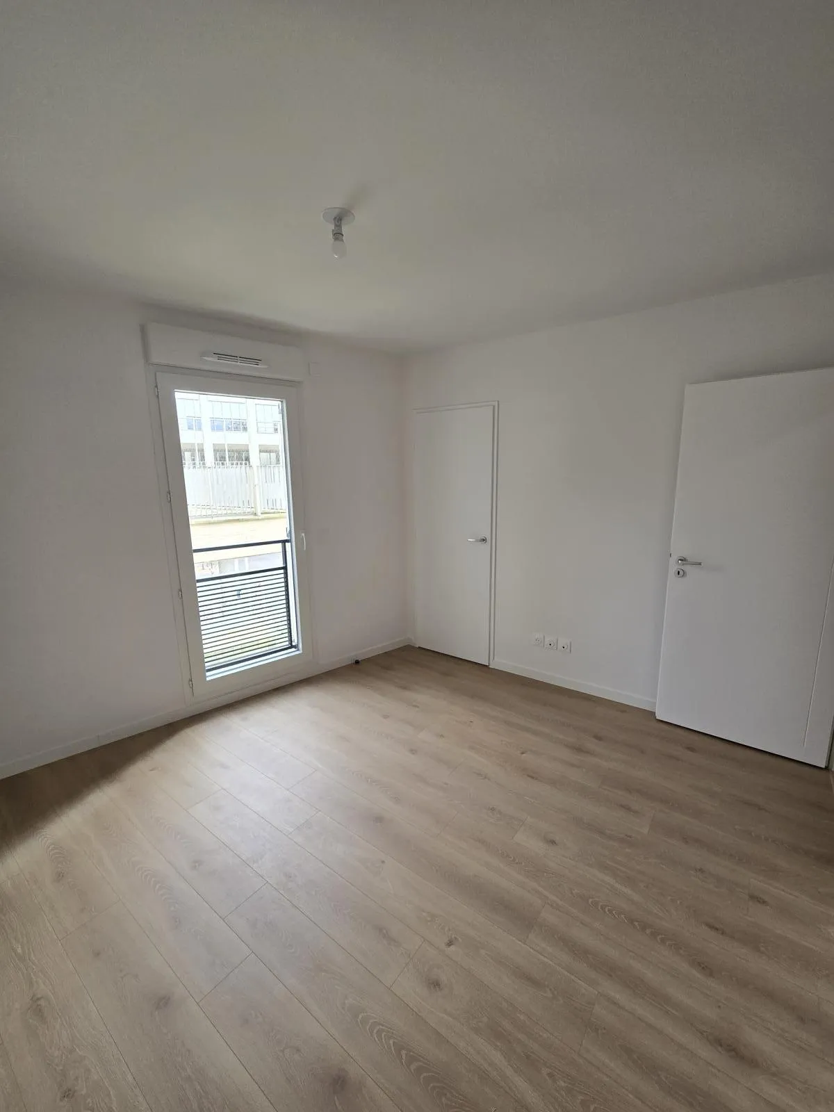 Location Châtenay-Malabry Appartement 69d17513668b