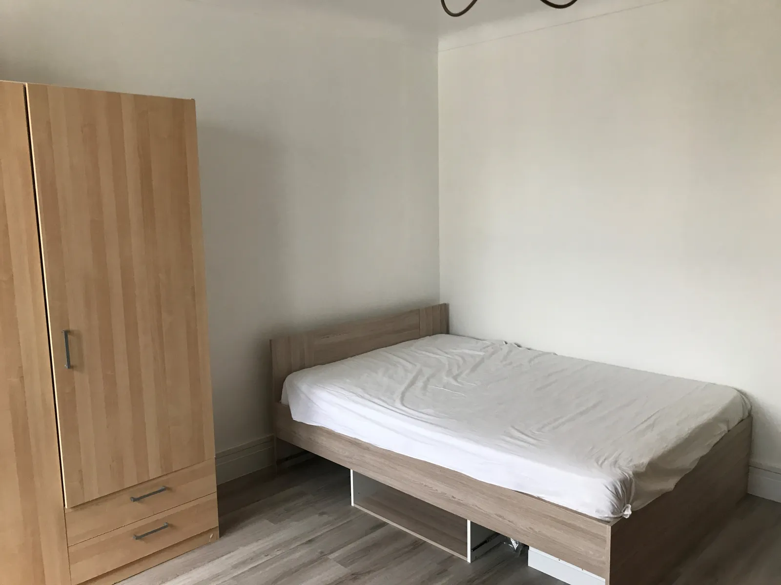 Location Tours Chambre 69d27dc3d5ba