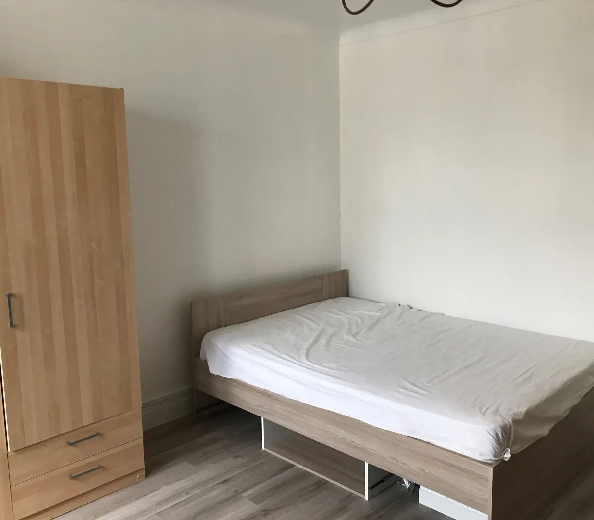 Location Tours Chambre 69d27dc3d5ba