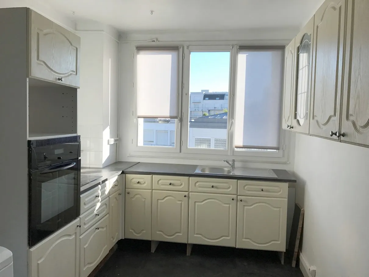 Location Tours Chambre 69d27dc3d5ba