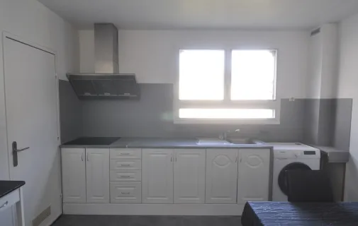 Location Tours Chambre 69d27f4147e0