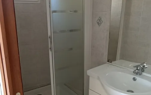 Location Villeneuve-lès-Béziers Appartement 69d406a857b1