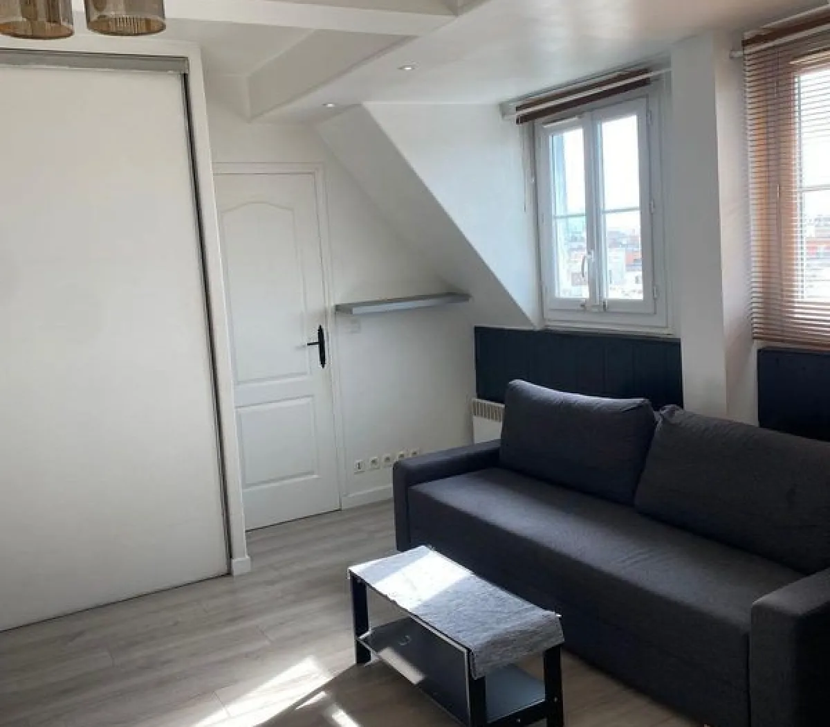 Location Asnières-sur-Seine Appartement 69d8b693de5f
