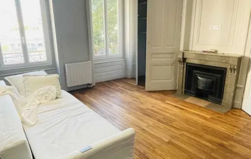 Location Paris Appartement 69de5e219afa