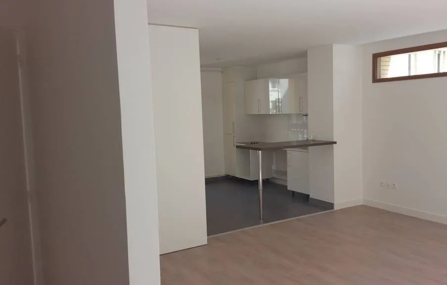 Location Marseille Appartement 69de6170d50d