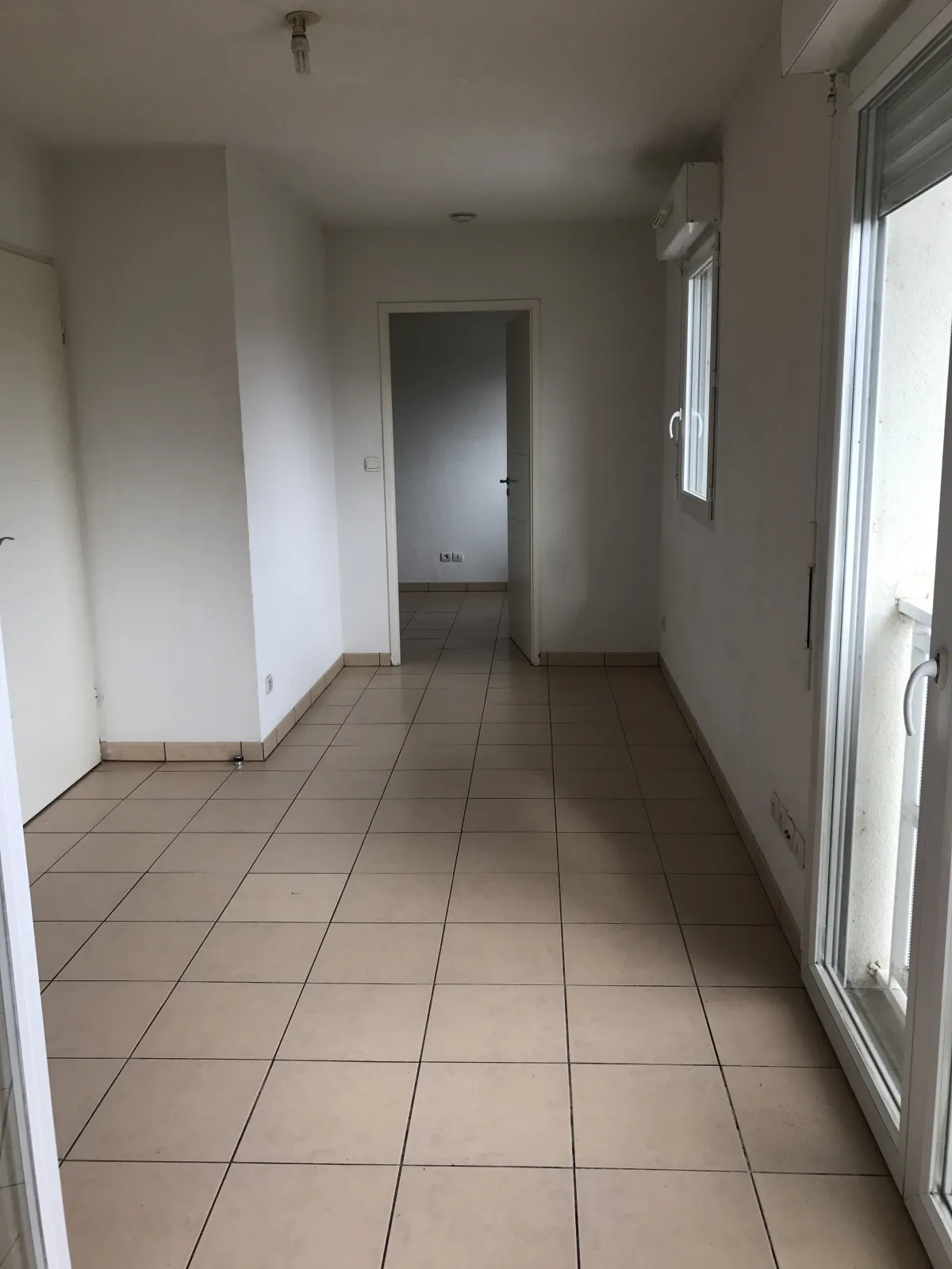 Location Gond-Pontouvre Appartement 69df94a463c6