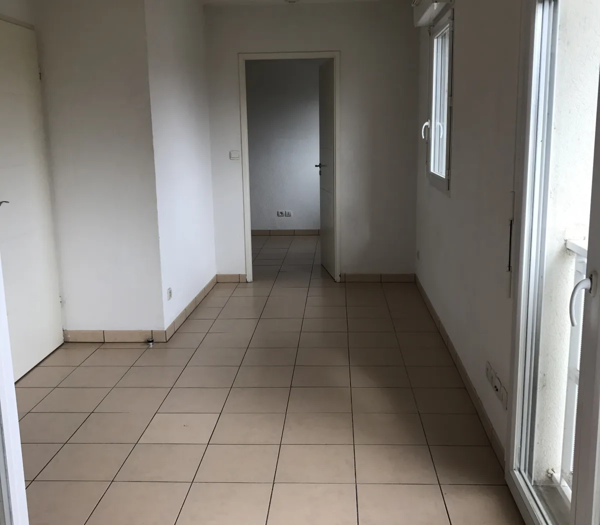 Location Gond-Pontouvre Appartement 69df94a463c6