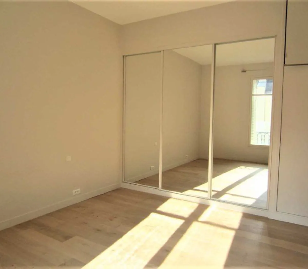 Location Paris Appartement 69df995f994b