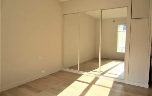 Location Paris Appartement 69df995f994b