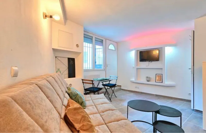 Location Marseille Appartement 69dfb8085540