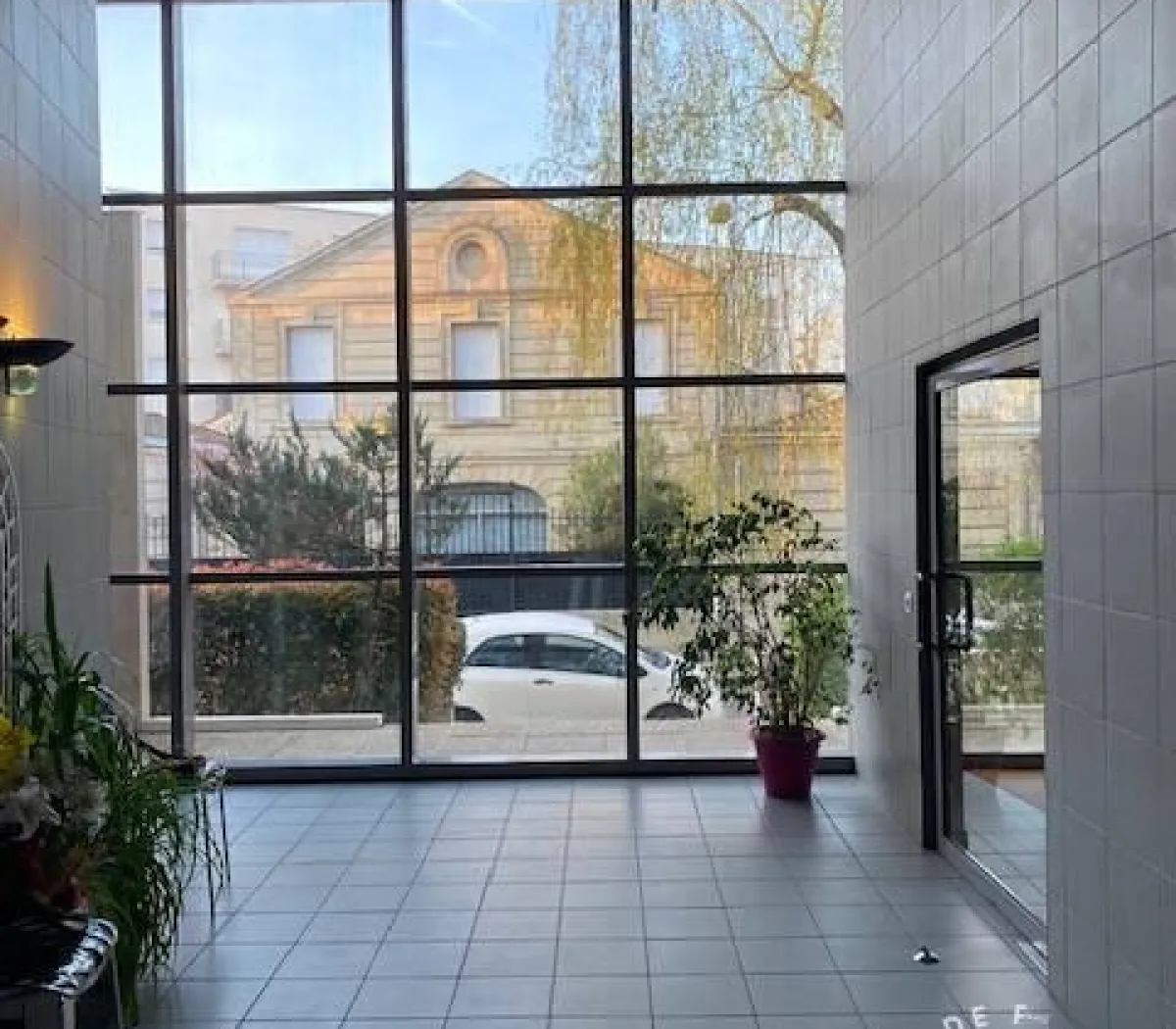 Location Bordeaux Appartement 69e09a6ada08