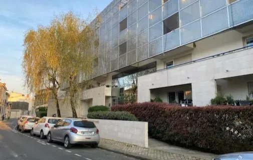Location Bordeaux Appartement 69e09a6ada08