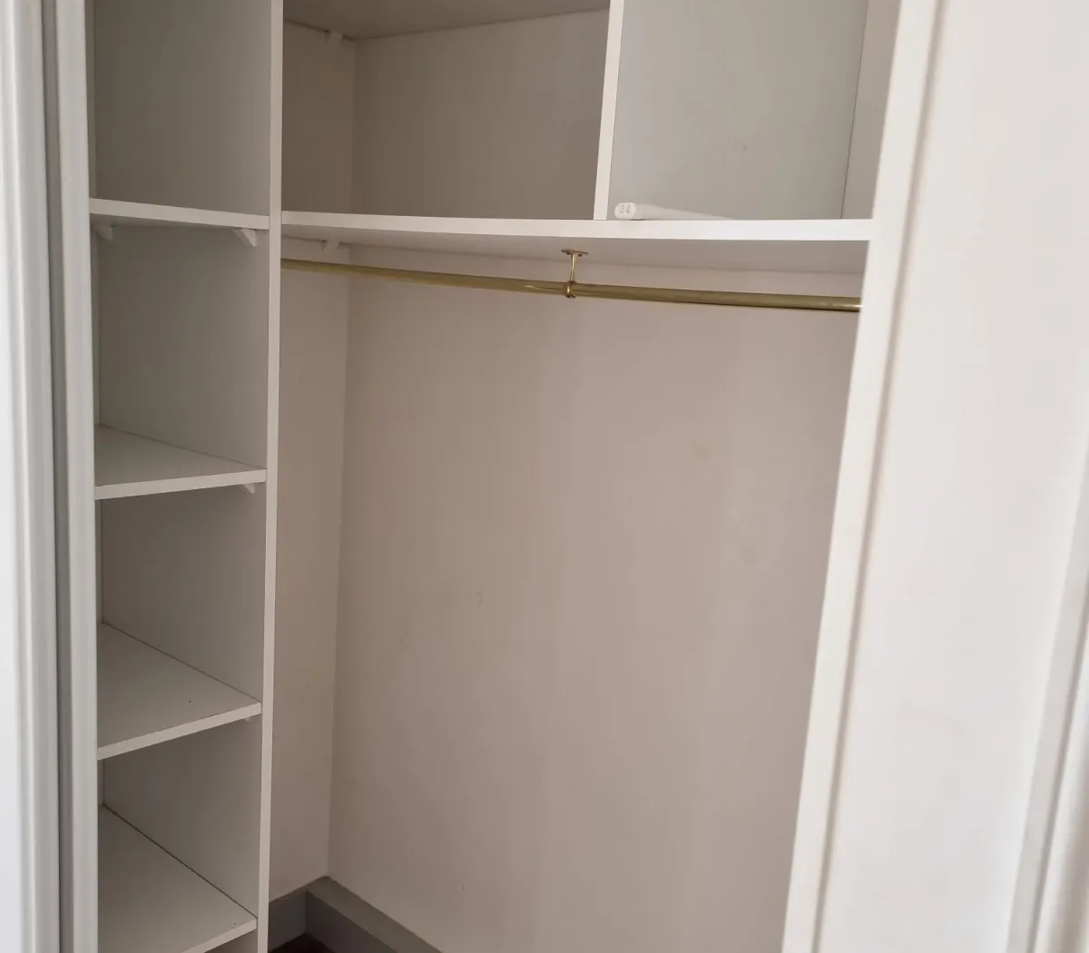 Location Tours Chambre 69e0efdd9aed