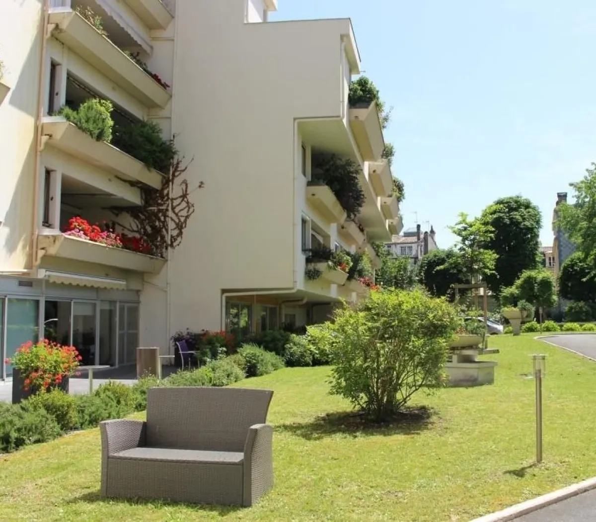 Location Bordeaux Appartement 69e1417d853c