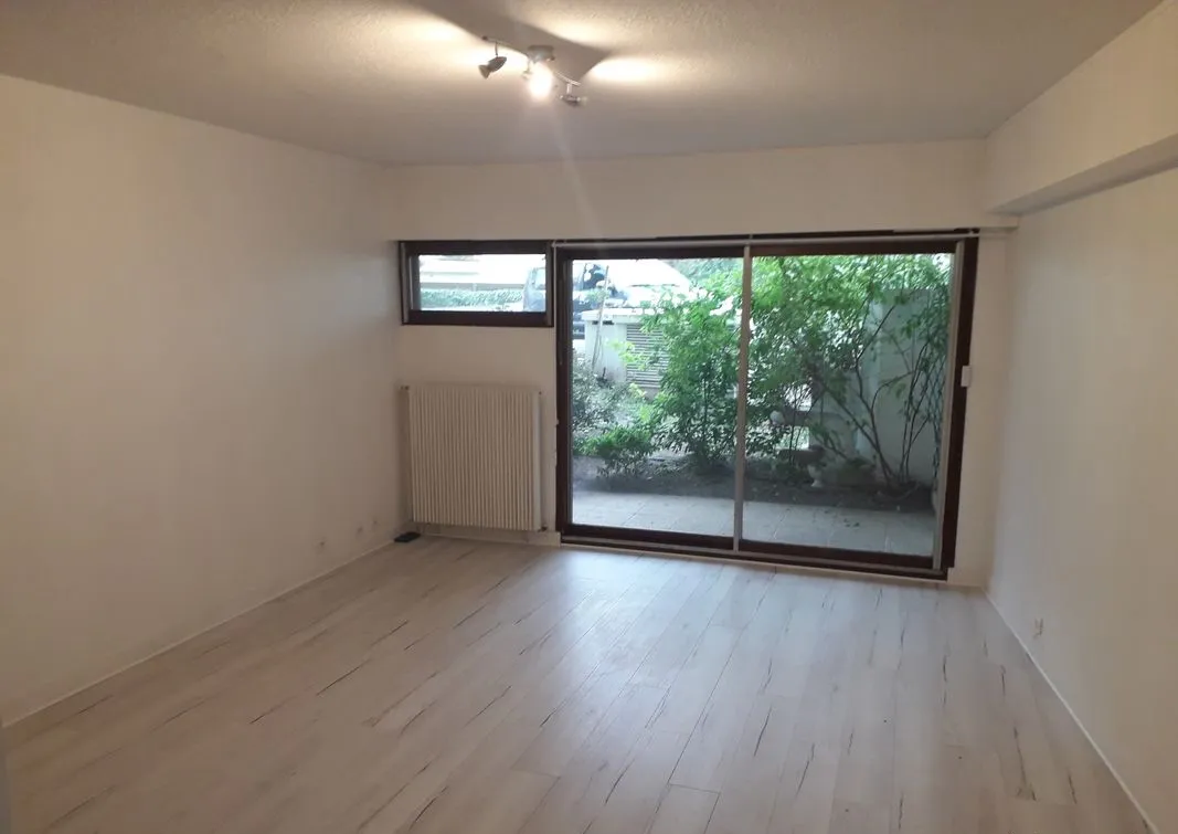 Location Bordeaux Appartement 69e1417d853c