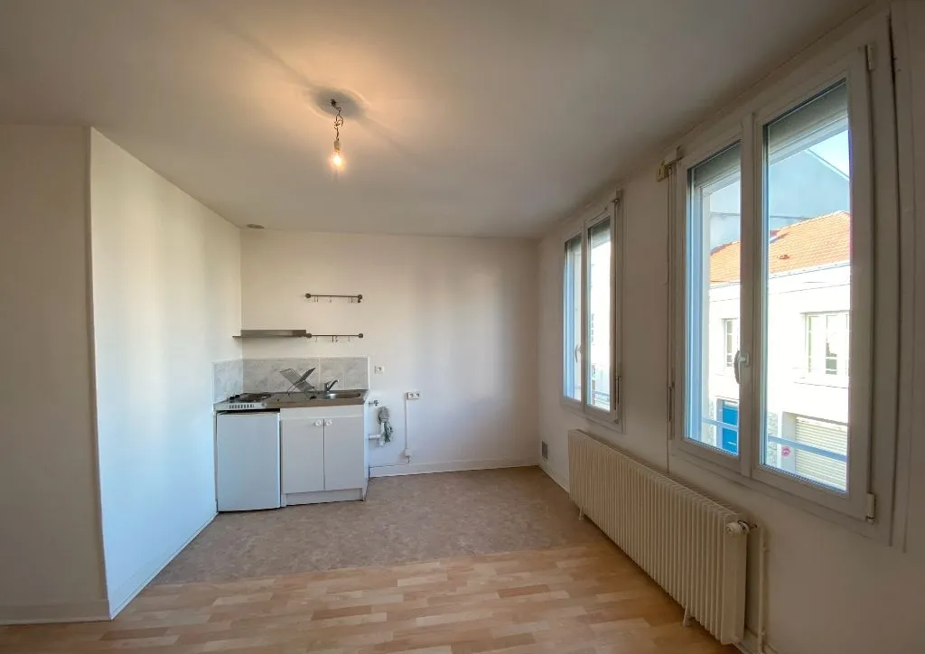 Location Montreuil Appartement 69e17e9a5cf8