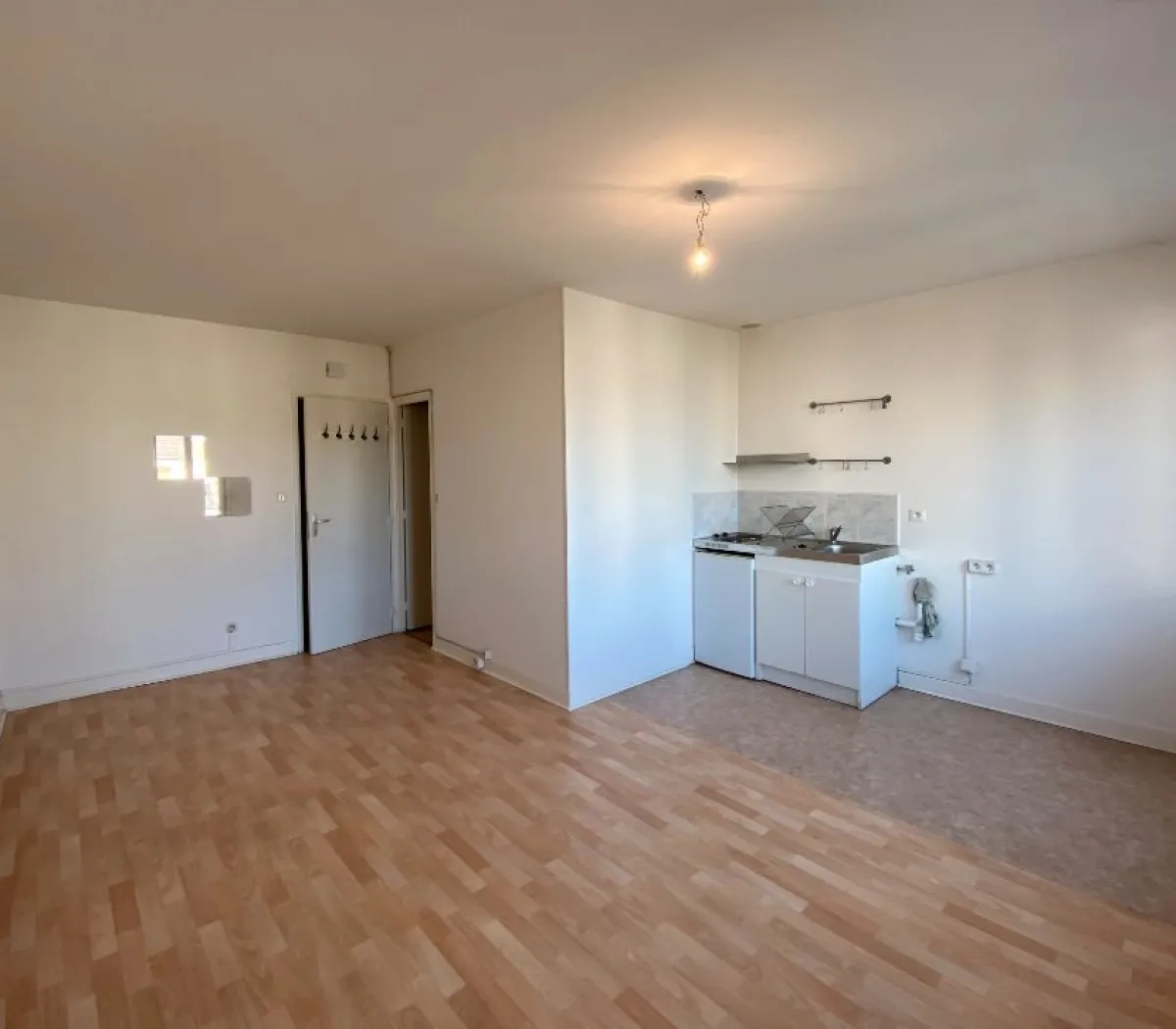 Location Montreuil Appartement 69e17e9a5cf8