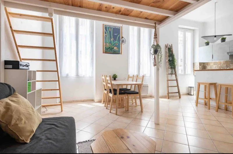 Location Marseille Appartement 69e1ed71aebb