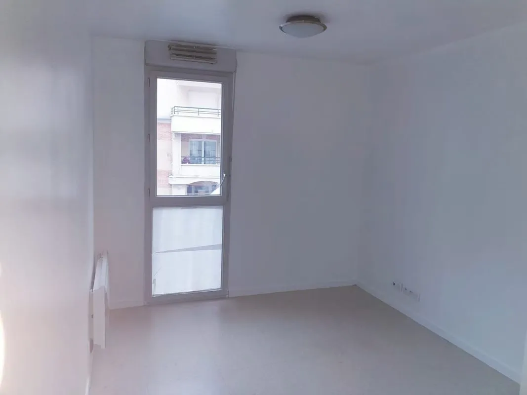 Location Rosny-sous-Bois Appartement 69e1f0fa0cd3