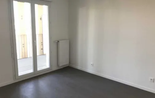 Location Bagneux Appartement 69e1fc16617c