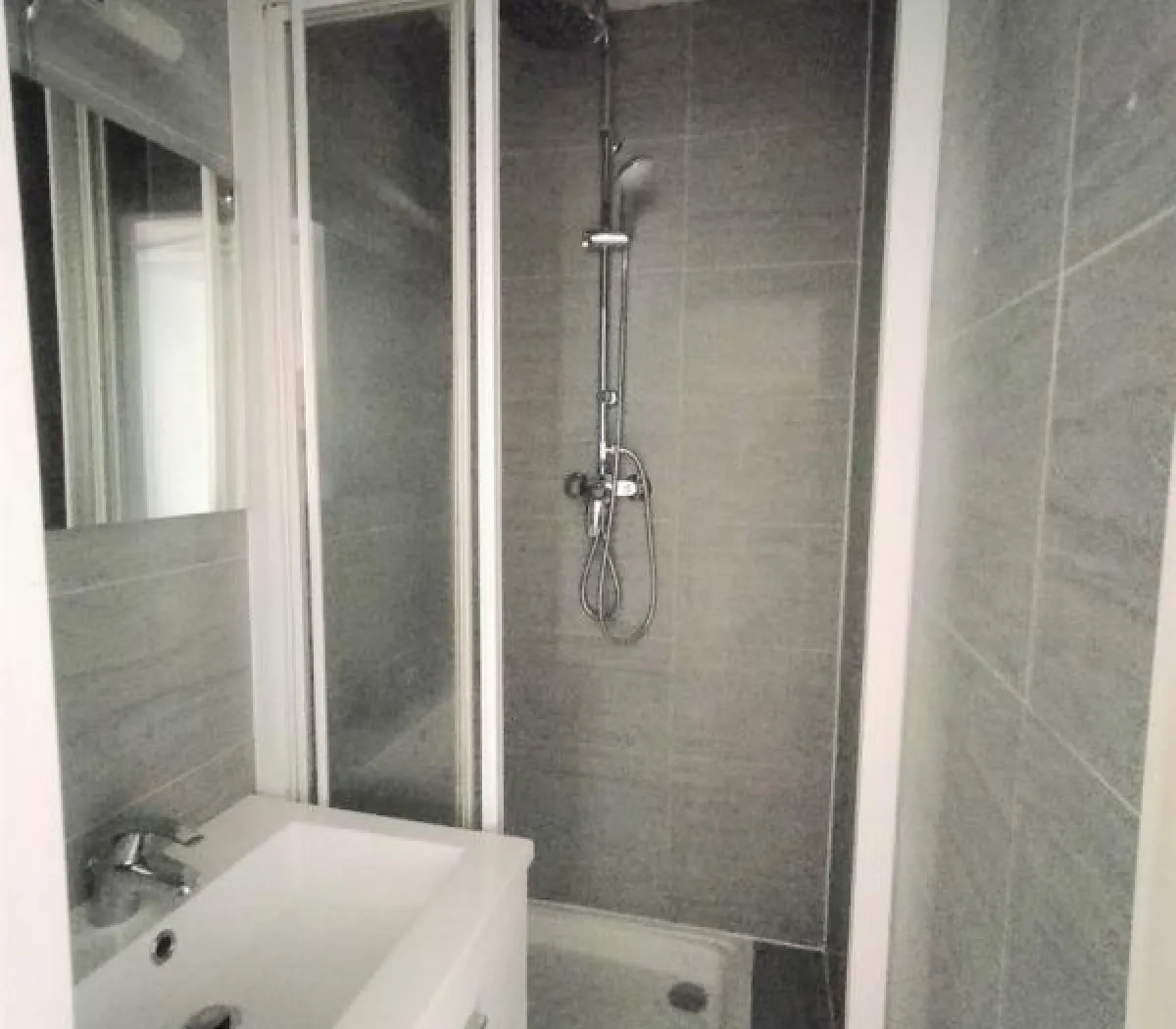 Location Paris Appartement 69e204adbe1b