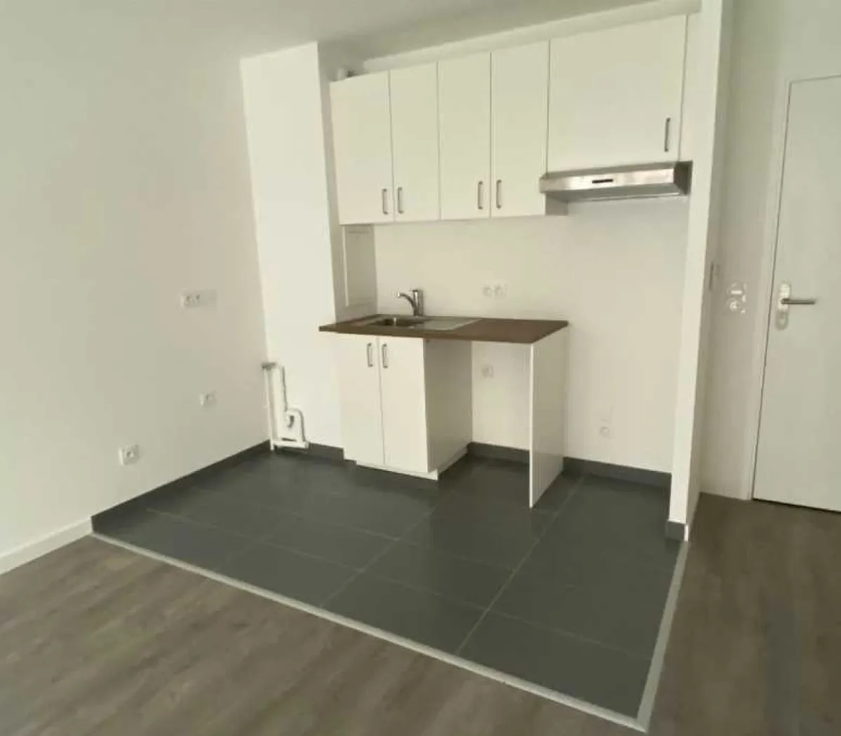 Location Asnières-sur-Seine Appartement 69e20801e322
