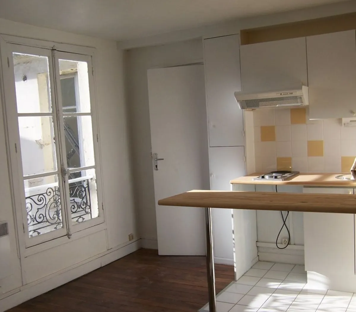 Location Paris Appartement 69e216564ce9