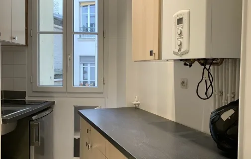 Location Paris Appartement 69e2d4458e7f